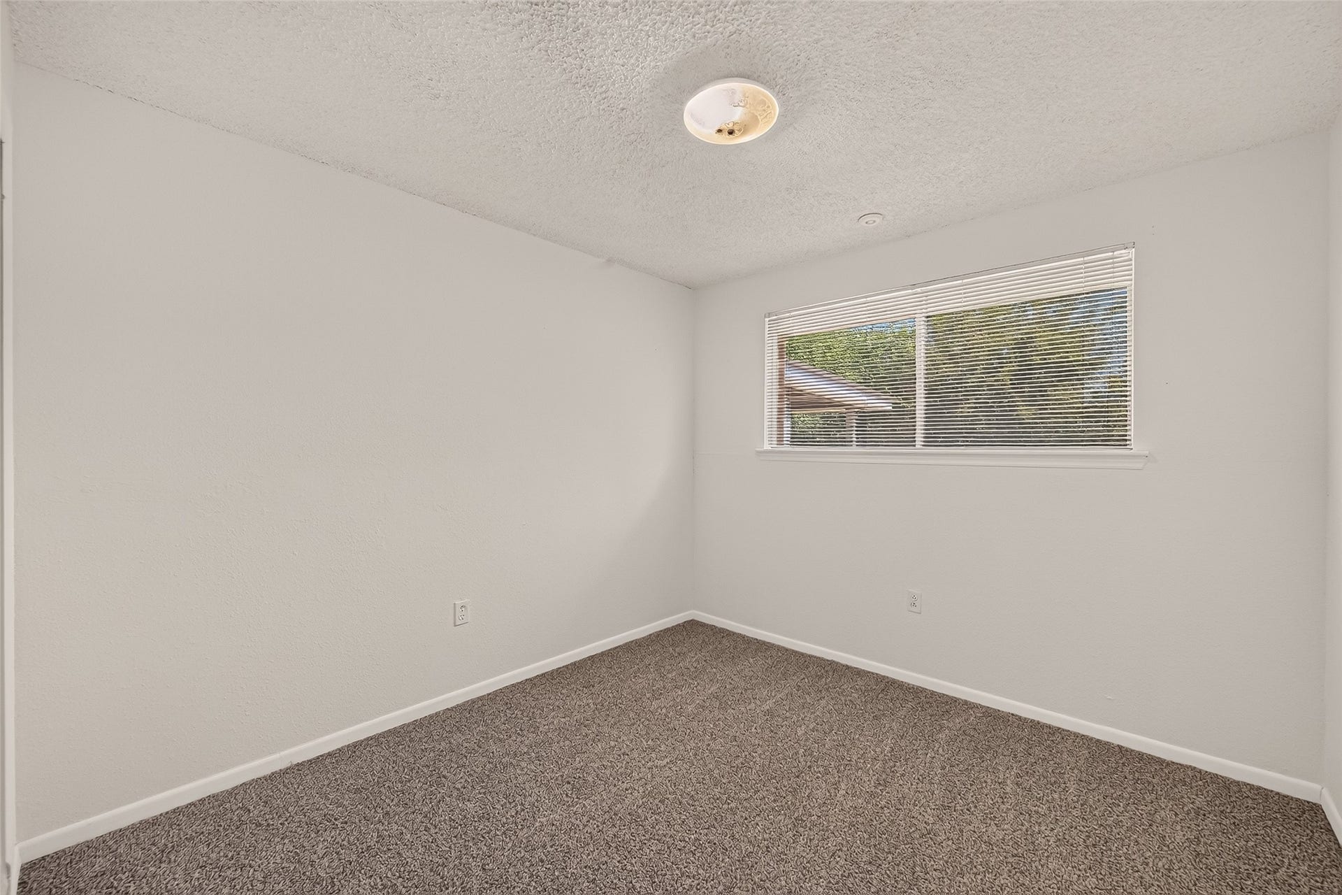 1910 Blindlake Drive, Houston, TX 77084 1910 Blindlake Drive, Houston, TX 77084
