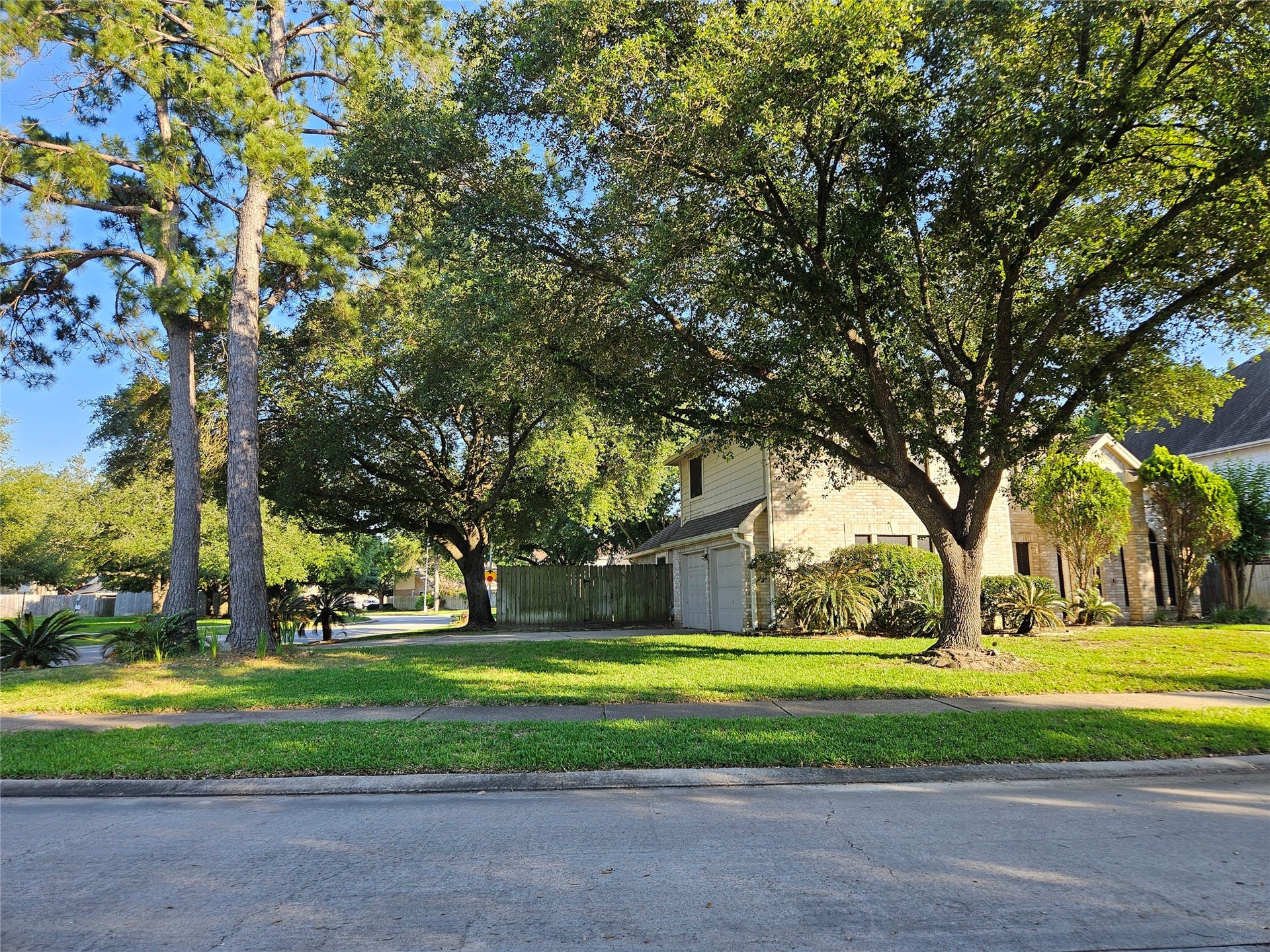 8807 Vista Springs Drive, Spring, TX 77379 8807 Vista Springs Drive, Spring, TX 77379