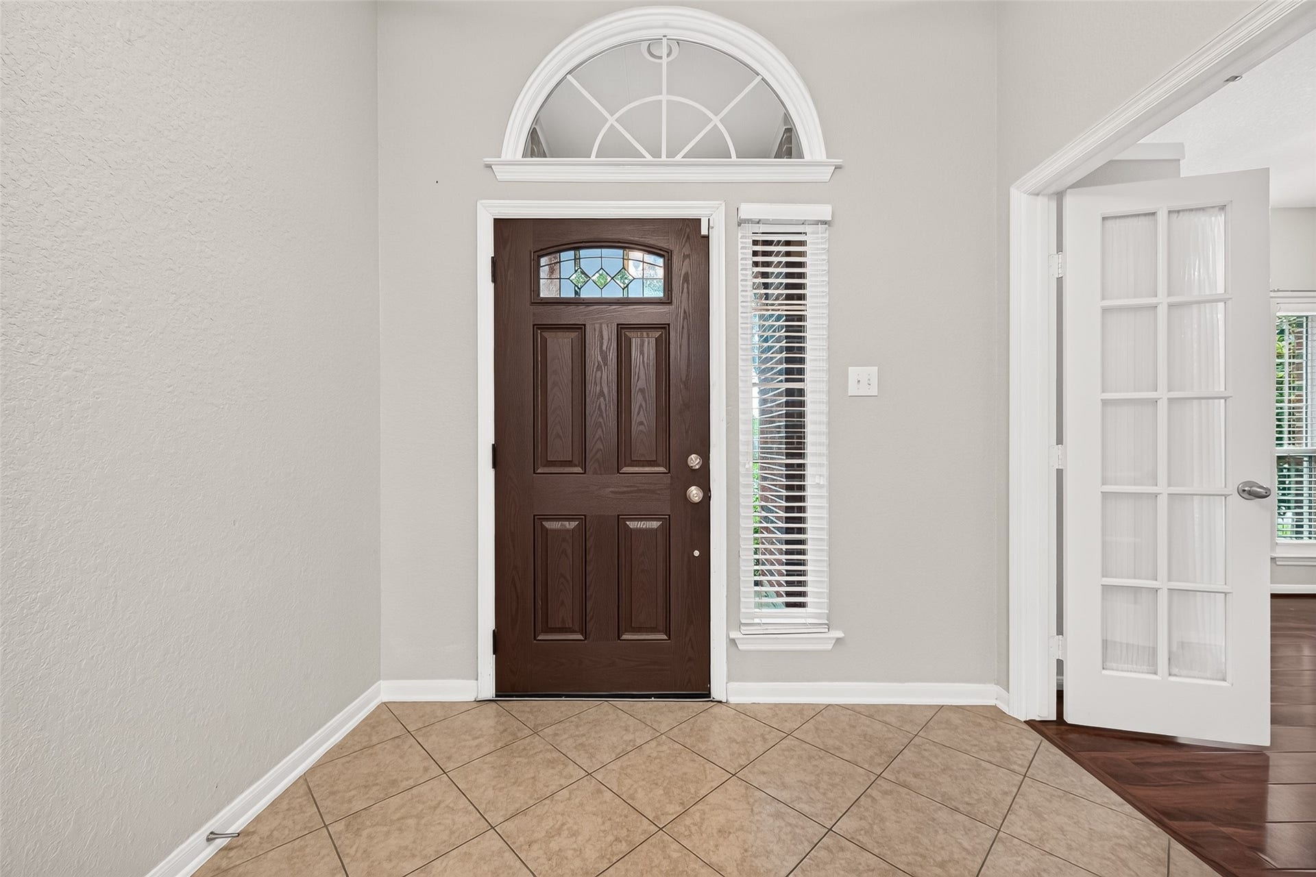 7519 TRAIL HOLLOW, Missouri City, TX 77459 7519 TRAIL HOLLOW, Missouri City, TX 77459