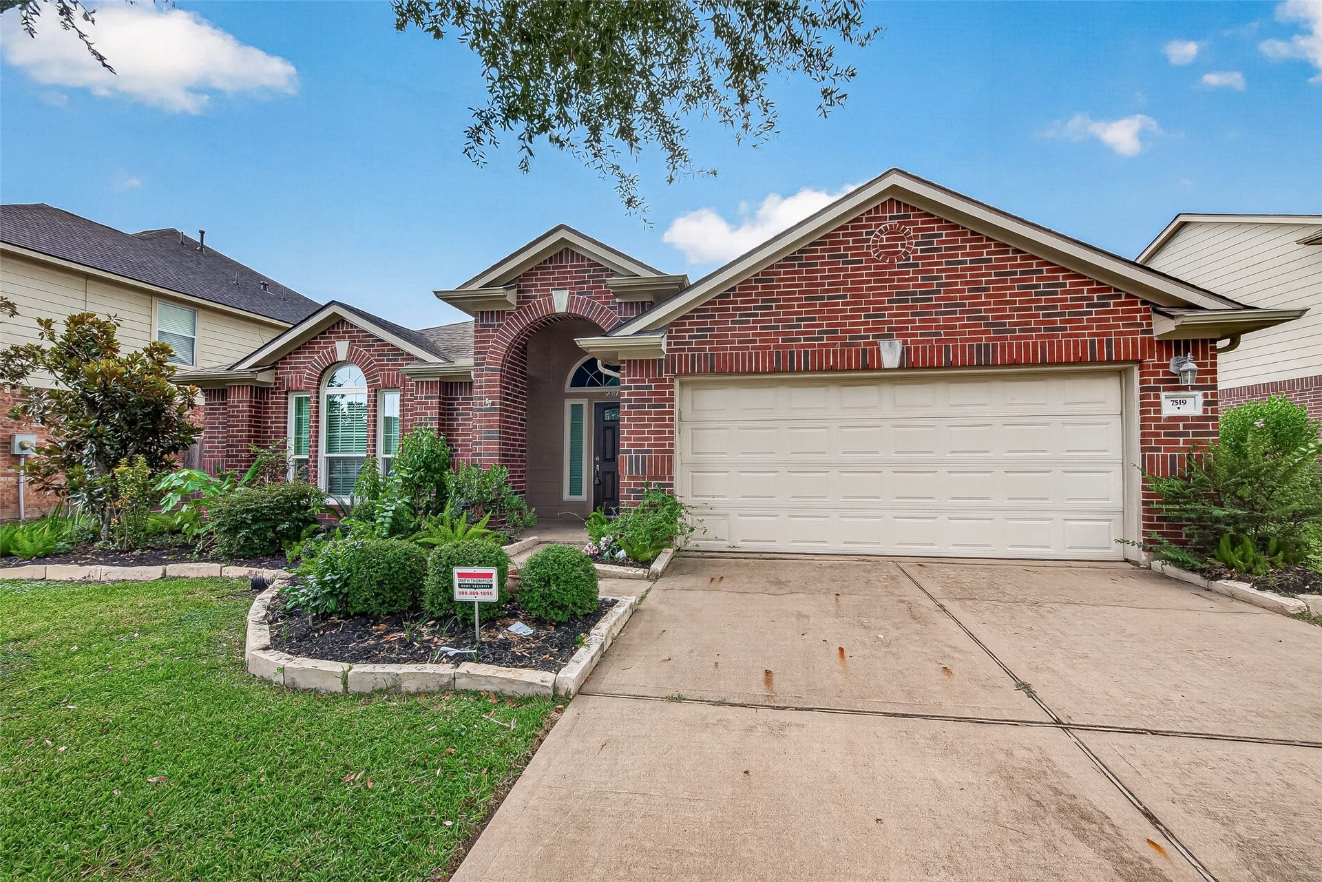 7519 TRAIL HOLLOW, Missouri City, TX 77459 7519 TRAIL HOLLOW, Missouri City, TX 77459