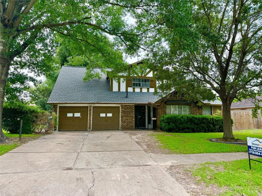 Property photo for 7015 Pyron Way, Houston, TX