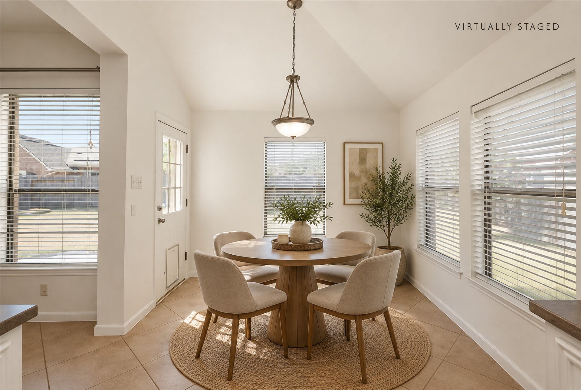 14903 Meridian Park Lane, Humble, TX 77396 This breakfast room has been virtually staged.