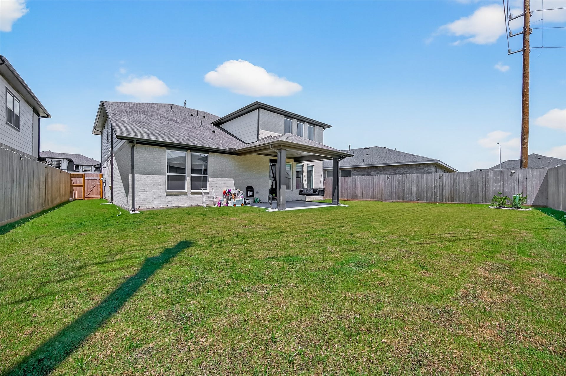 2118 Cool Greens Street, Richmond, TX 77406