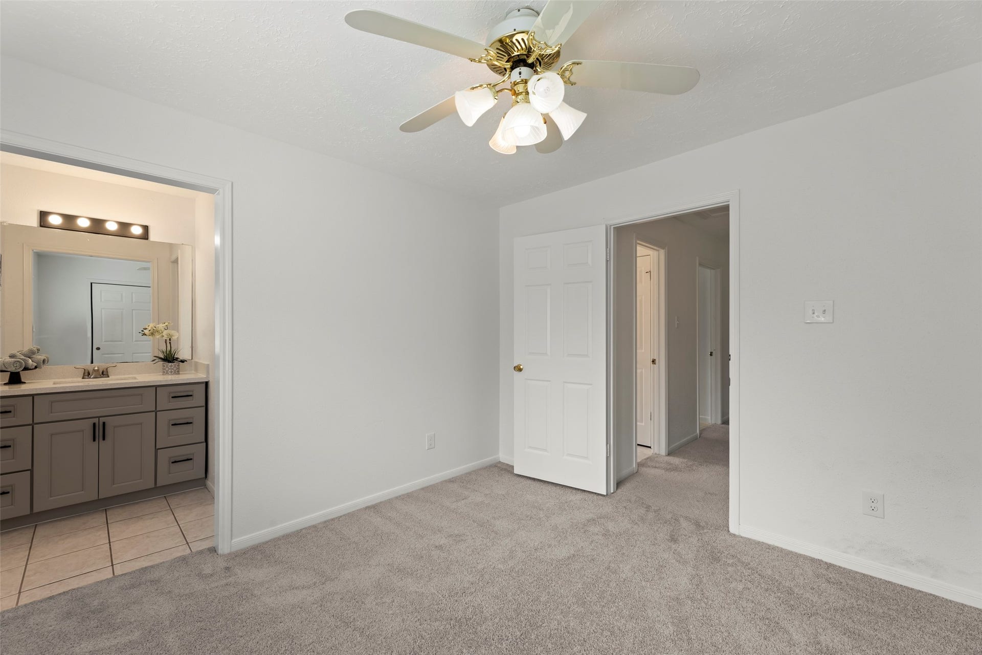 1238 Manchester Circle, Missouri City, TX 77459 1238 Manchester Circle, Missouri City, TX 77459