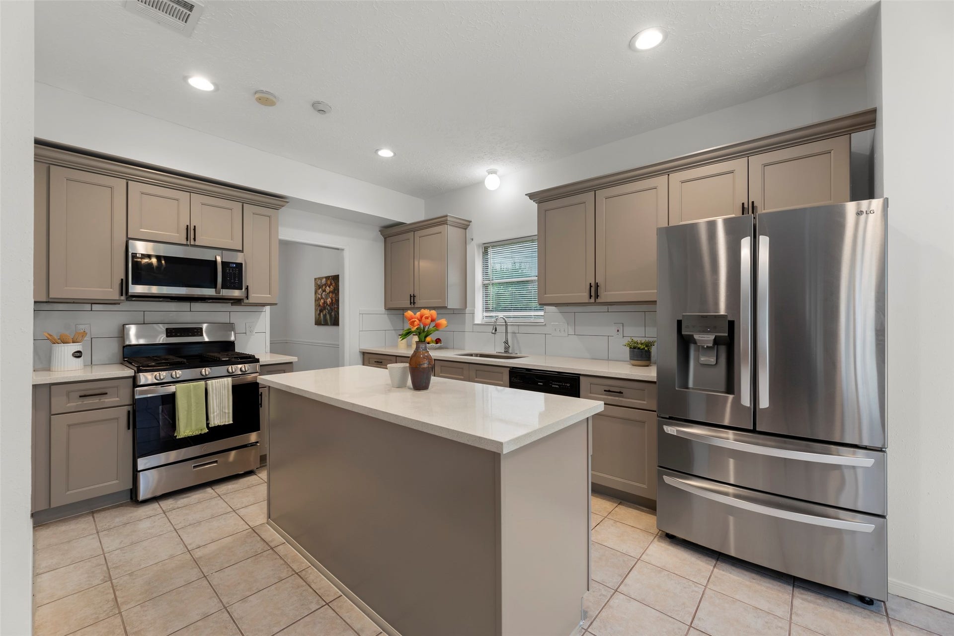 1238 Manchester Circle, Missouri City, TX 77459 1238 Manchester Circle, Missouri City, TX 77459