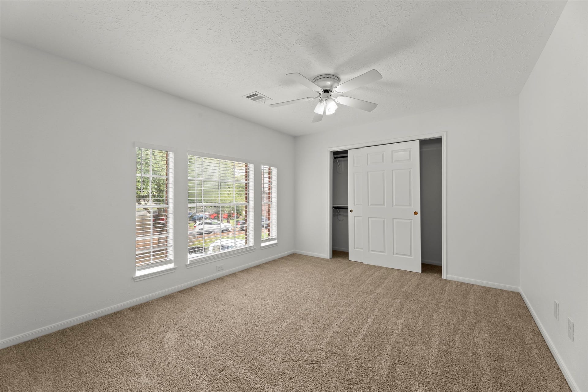 1238 Manchester Circle, Missouri City, TX 77459 1238 Manchester Circle, Missouri City, TX 77459