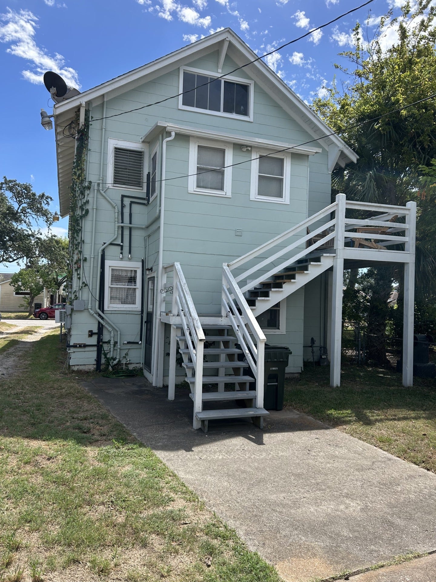 4906 Avenue P 1/2, Galveston, TX 77551 4906 Avenue P 1/2, Galveston, TX 77551