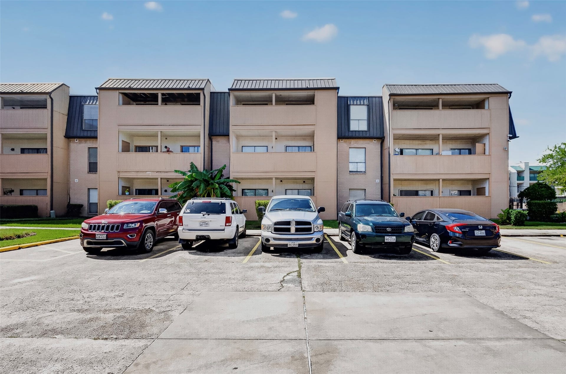 8419 Hearth Drive, #3, Houston, TX 77054 8419 Hearth Drive, #3, Houston, TX 77054