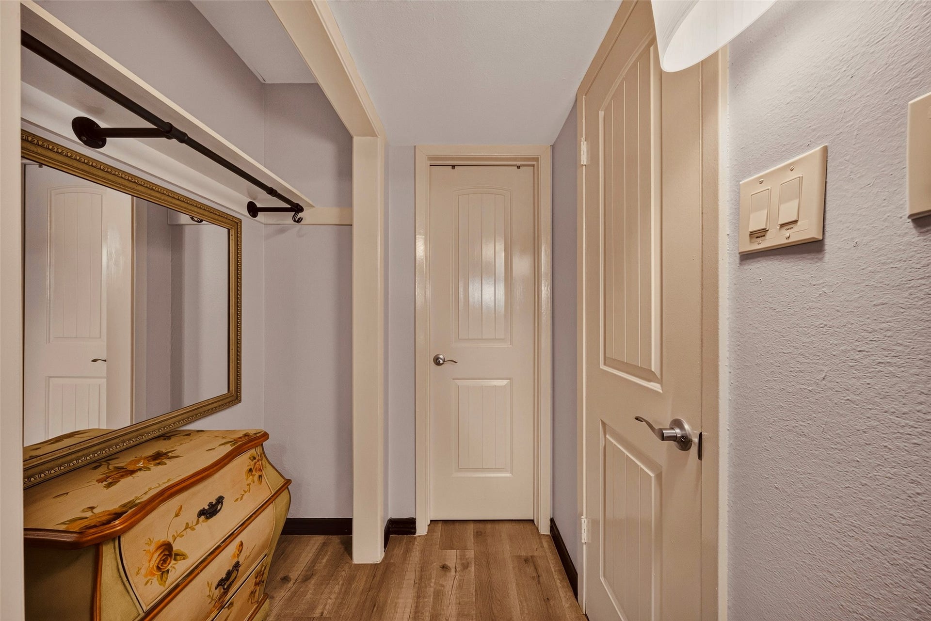 8419 Hearth Drive, #3, Houston, TX 77054 8419 Hearth Drive, #3, Houston, TX 77054