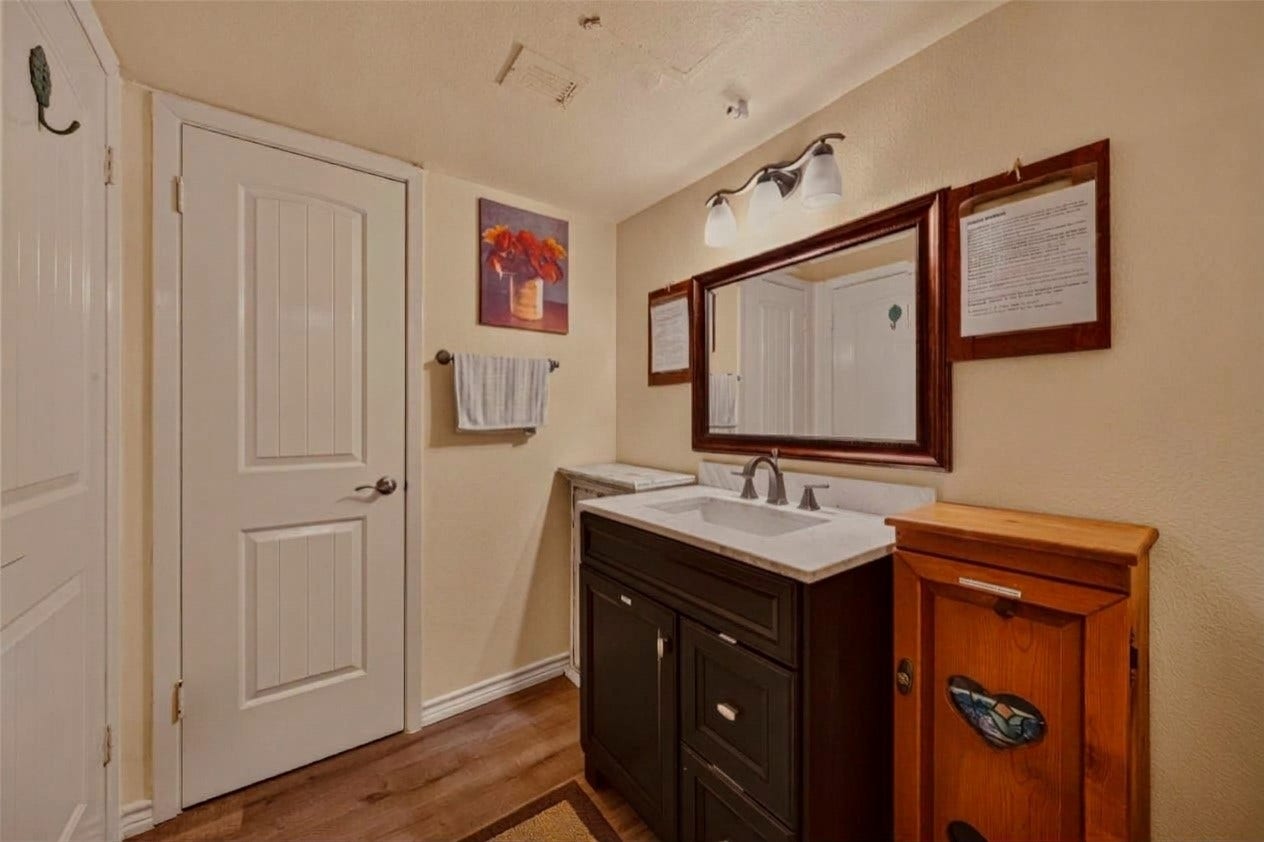 8419 Hearth Drive, #3, Houston, TX 77054 8419 Hearth Drive, #3, Houston, TX 77054