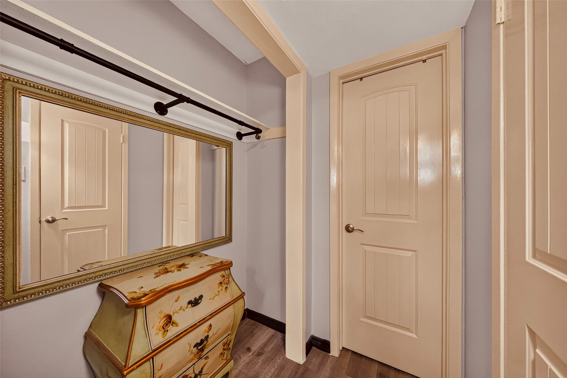8419 Hearth Drive, #3, Houston, TX 77054 8419 Hearth Drive, #3, Houston, TX 77054