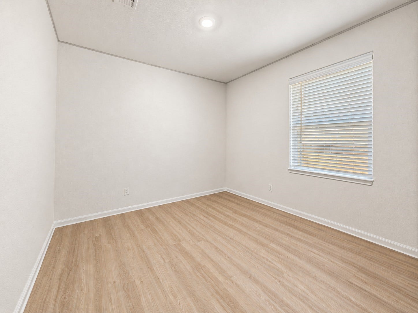 Guest Bedroom 1