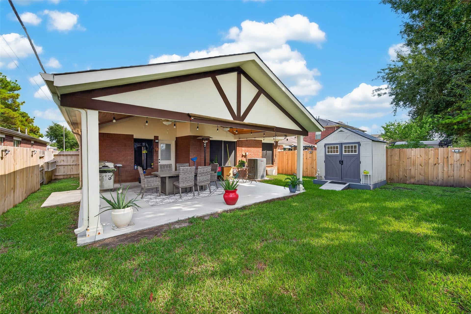10219 Sulphur Stream Drive, Houston, TX 77095 10219 Sulphur Stream Drive, Houston, TX 77095