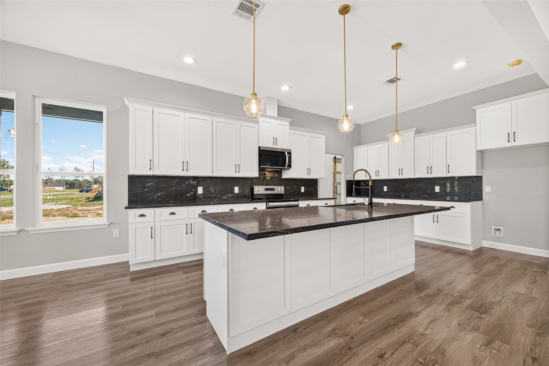 11751 Kelvin Court, Conroe, TX 77306 11751 Kelvin Court, Conroe, TX 77306