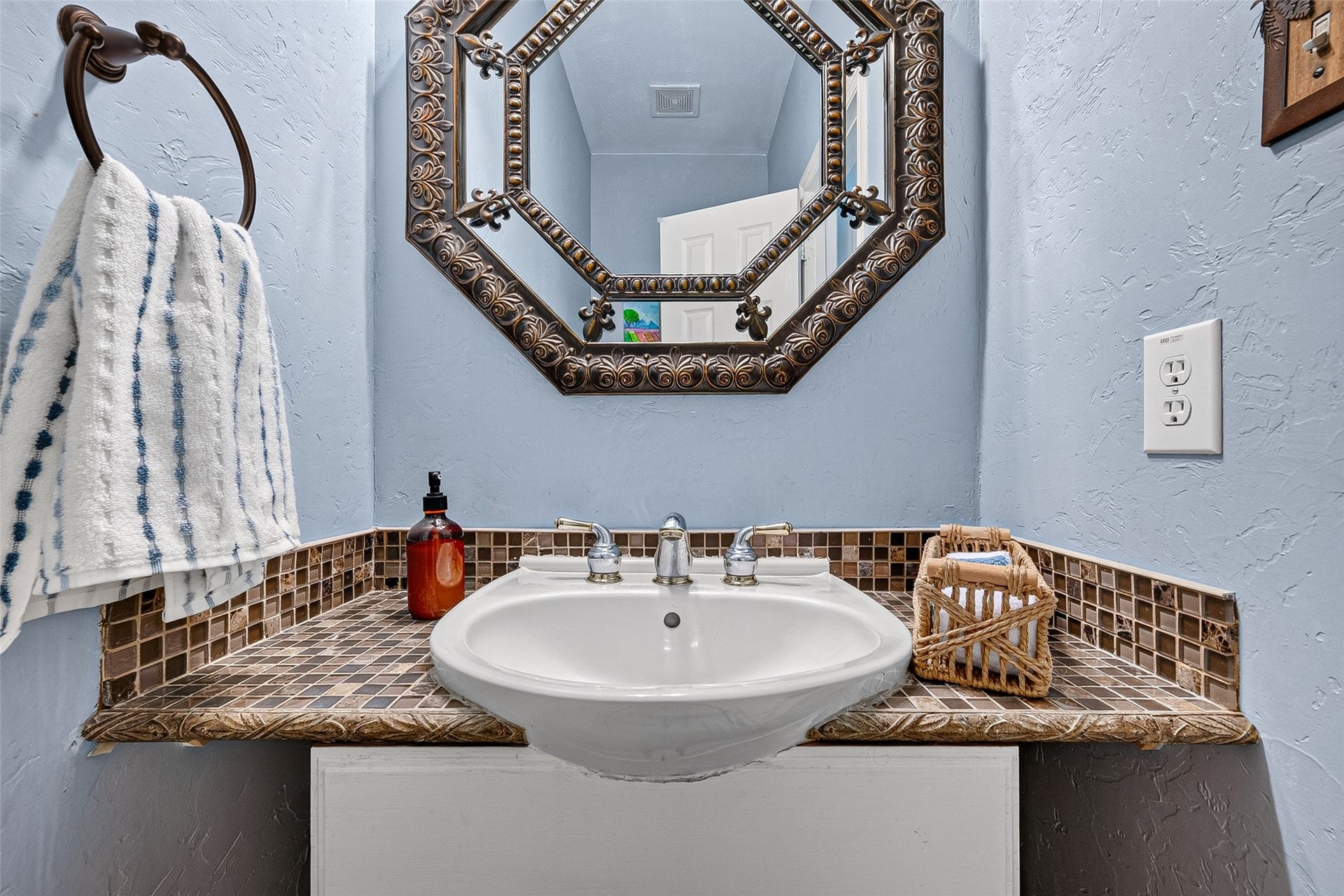 4215 Canfield Oaks Lane, Katy, TX 77450