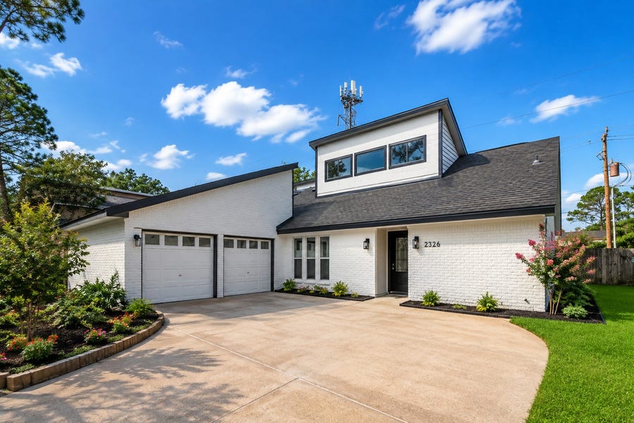Property photo for 2326 Ashmont Drive, Missouri City, TX
