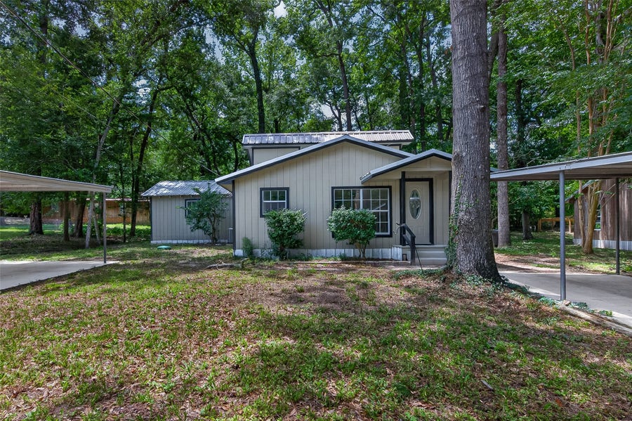 Property photo for 5693 Cessna Drive, Montgomery, TX