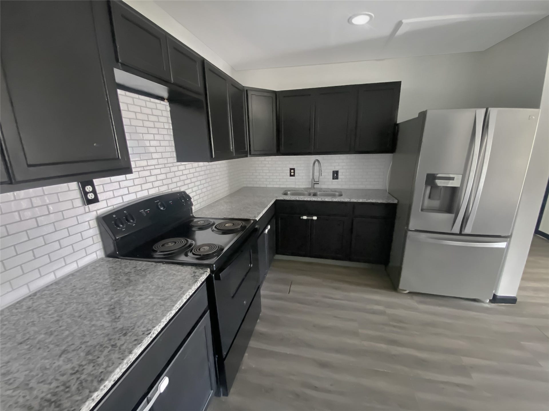 1201 Fm-517, Dickinson, TX 77539 1201 Fm-517, Dickinson, TX 77539
