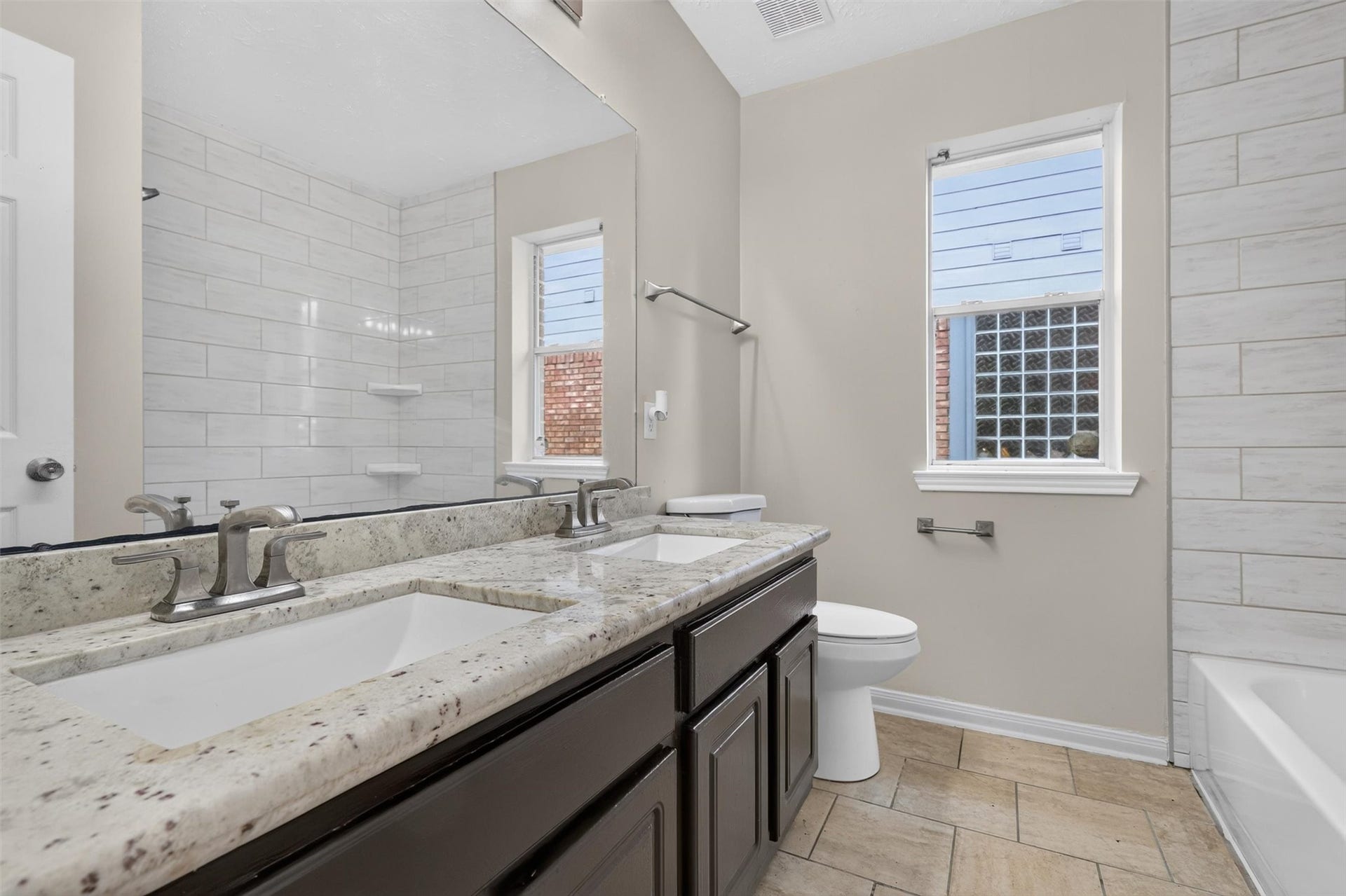 15627 Rosewood Hill Court, Sugar Land, TX 77498 15627 Rosewood Hill Court, Sugar Land, TX 77498