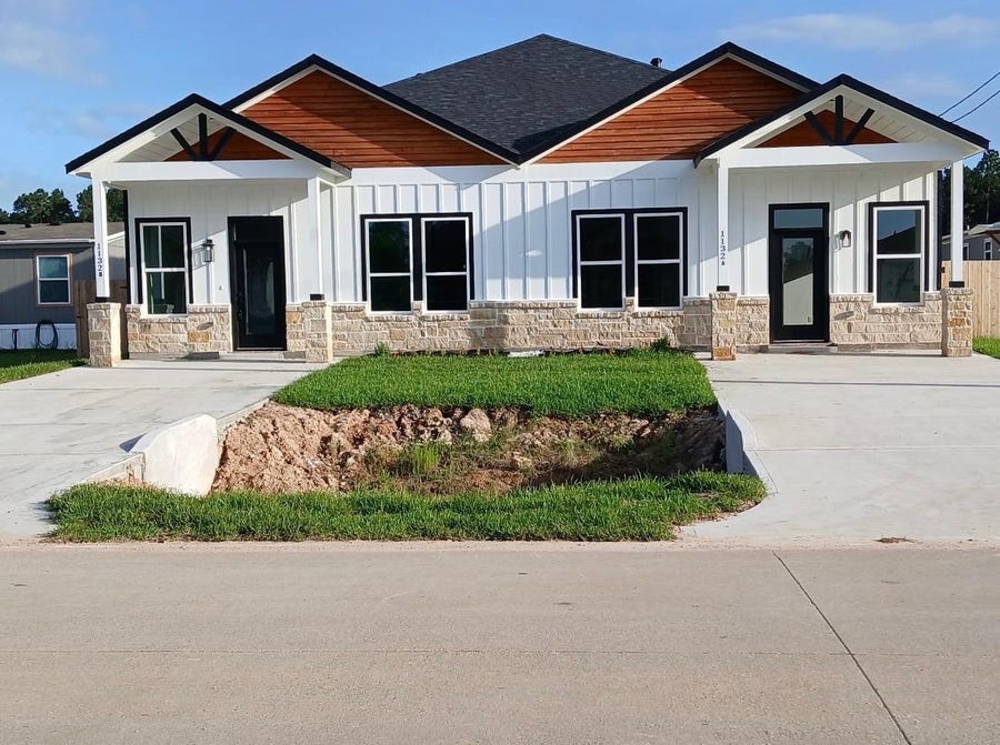 Property photo for 1132 Long Leaf Pine Street, Huffman, TX