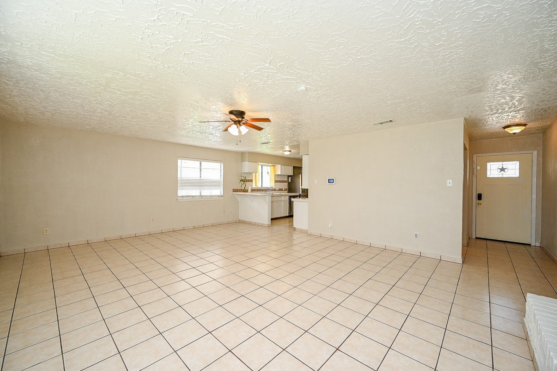 7407 W Fuqua Drive, Houston, TX 77489 7407 W Fuqua Drive, Houston, TX 77489