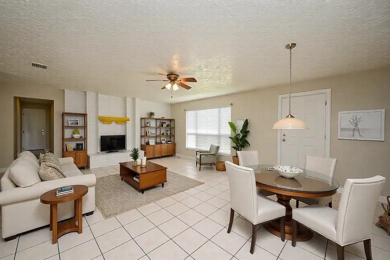 7407 W Fuqua Drive, Houston, TX 77489 Virtually staged living