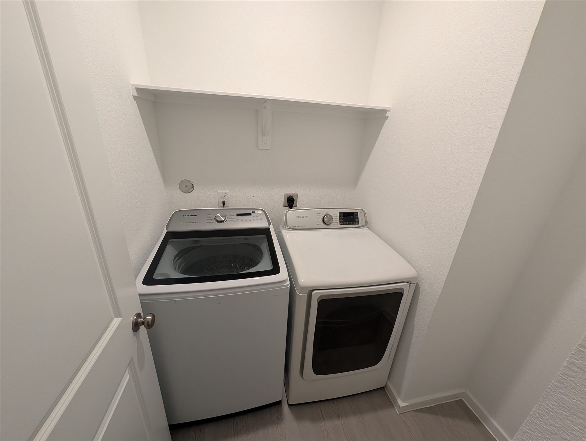 26013 Hampshire Drive, Magnolia, TX 77355 26013 Hampshire Drive, Magnolia, TX 77355