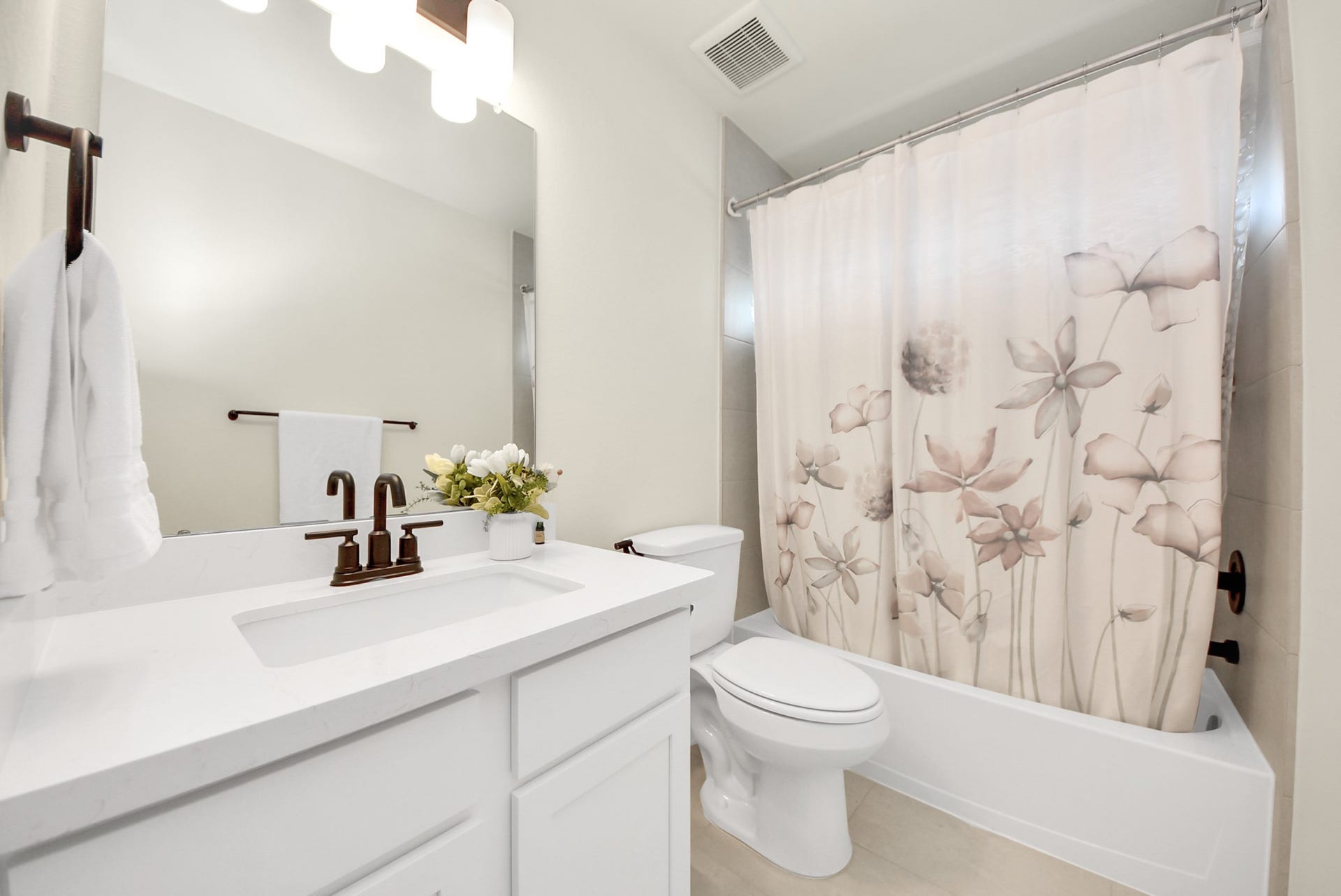 2715 Bisbee Road, League City, TX 77573 2715 Bisbee Road, League City, TX 77573