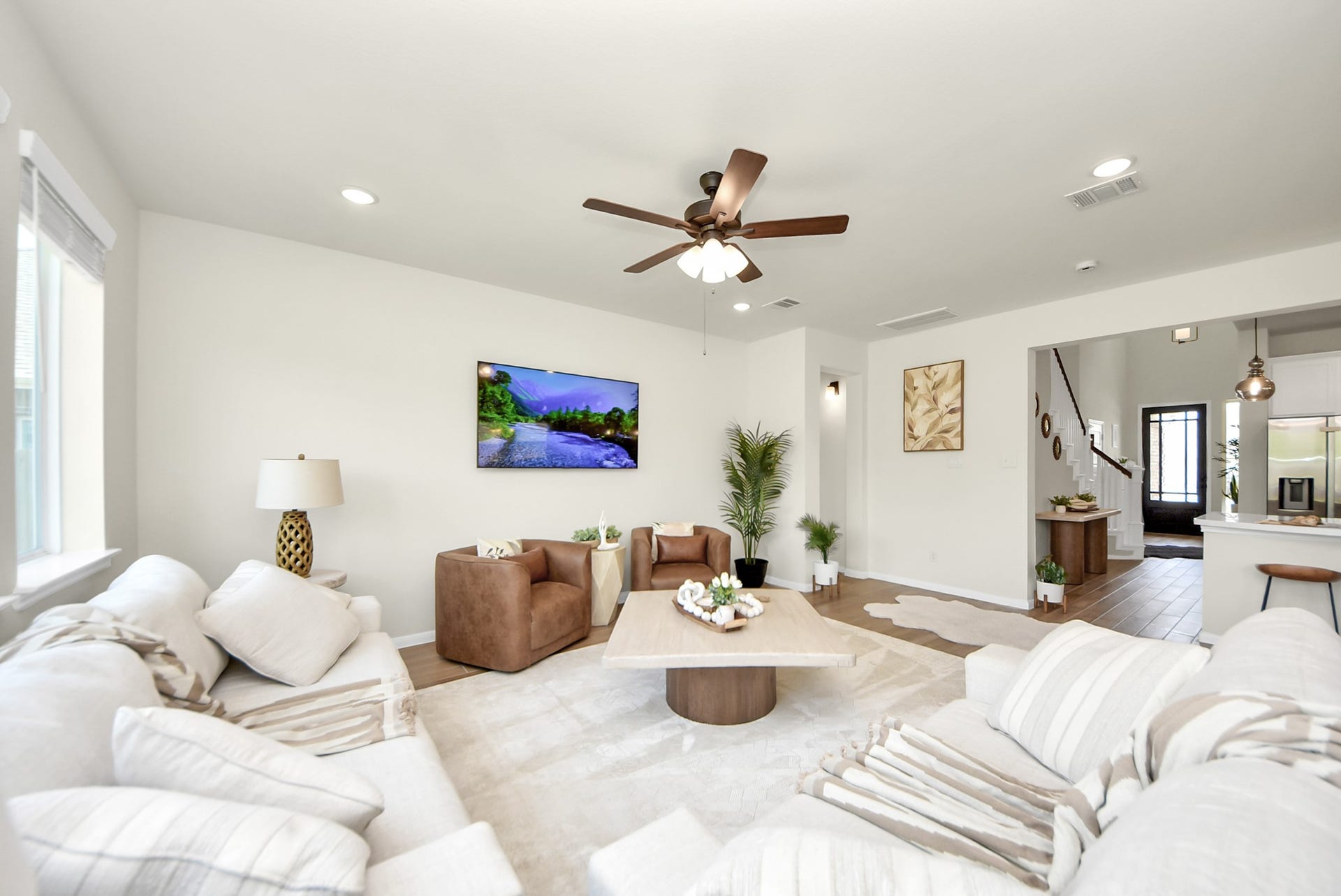 2715 Bisbee Road, League City, TX 77573 2715 Bisbee Road, League City, TX 77573