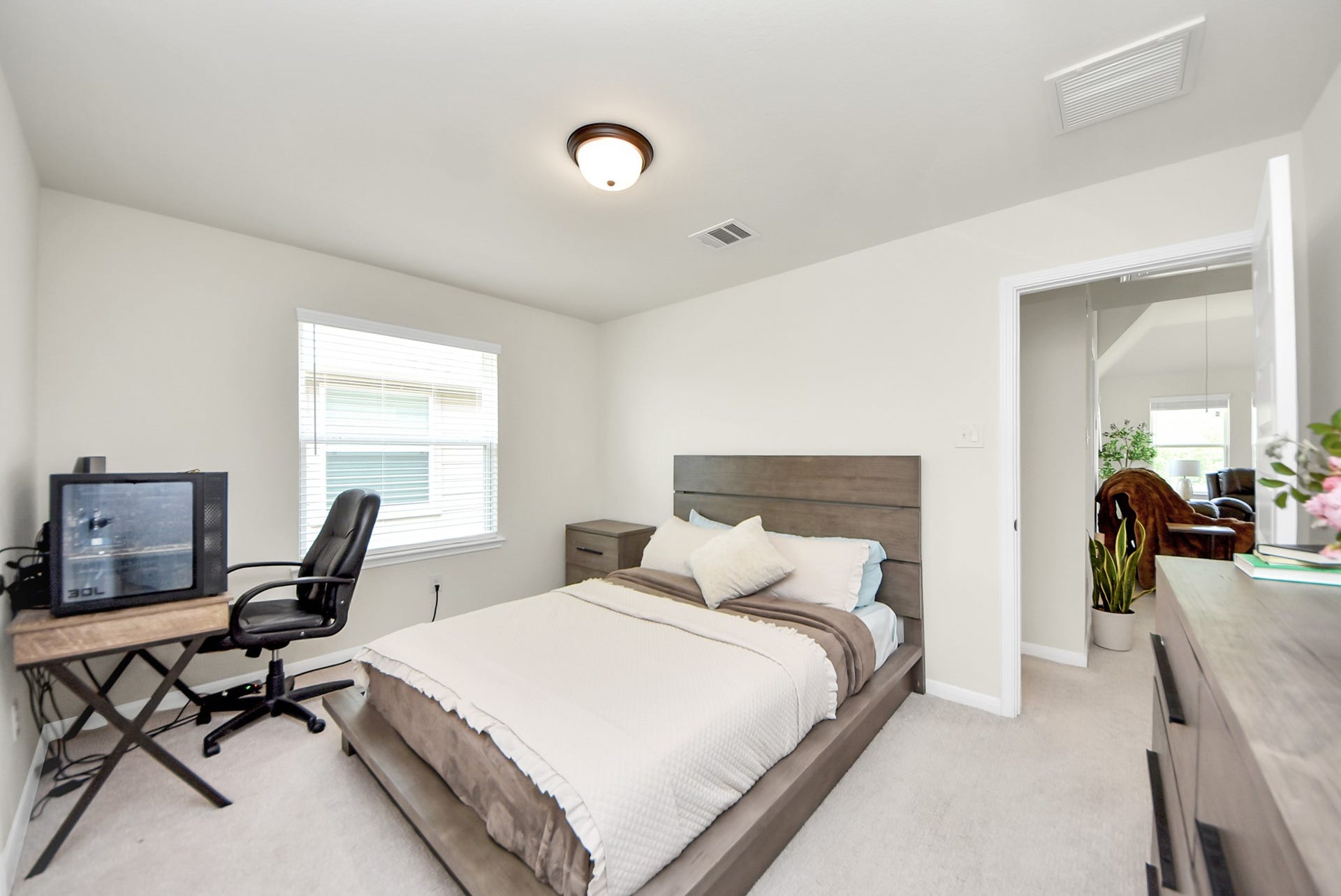2715 Bisbee Road, League City, TX 77573 2715 Bisbee Road, League City, TX 77573
