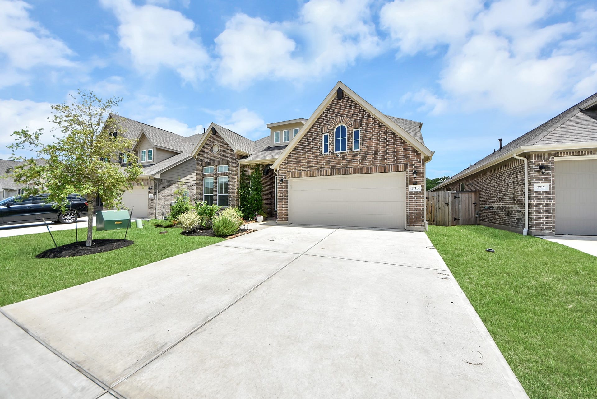 2715 Bisbee Road, League City, TX 77573 2715 Bisbee Road, League City, TX 77573
