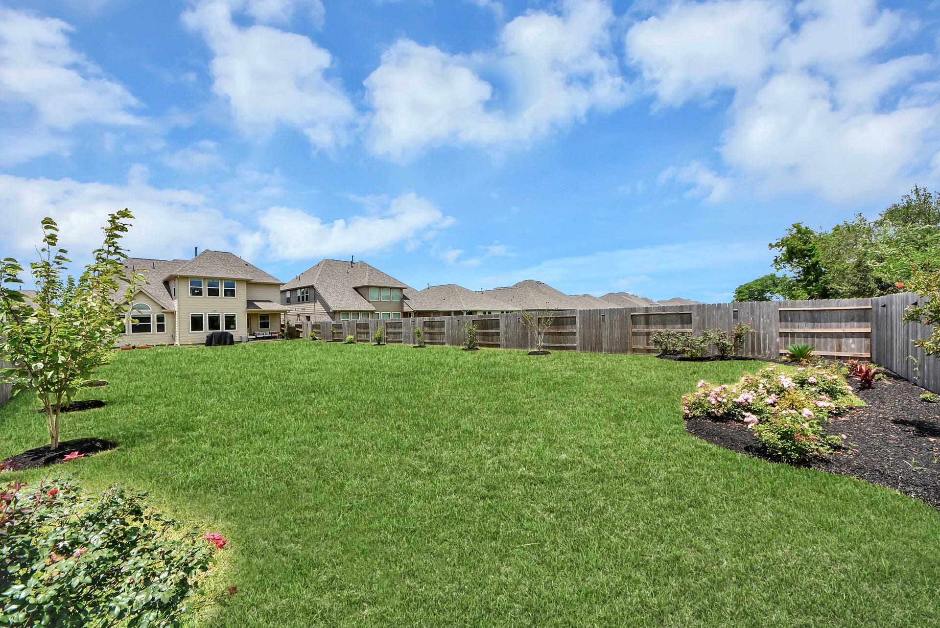 2715 Bisbee Road, League City, TX 77573 2715 Bisbee Road, League City, TX 77573