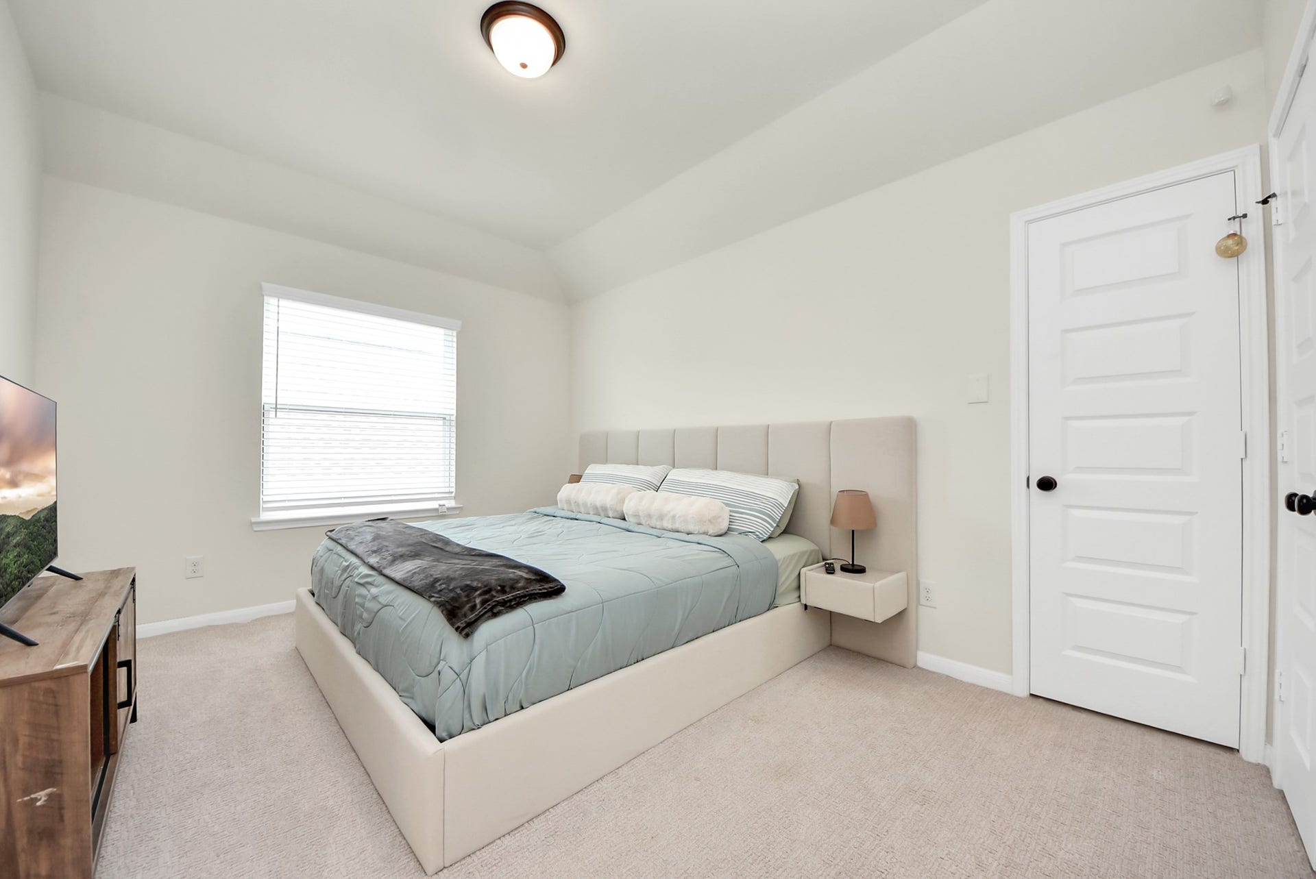 2715 Bisbee Road, League City, TX 77573 2715 Bisbee Road, League City, TX 77573