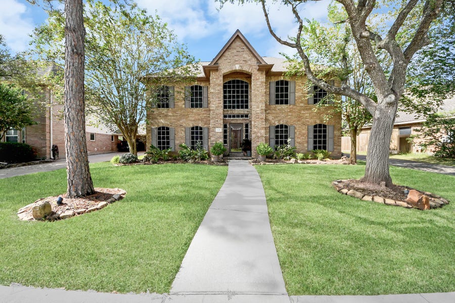Property photo for 1408 N Pine Orchard Drive, Pearland, TX