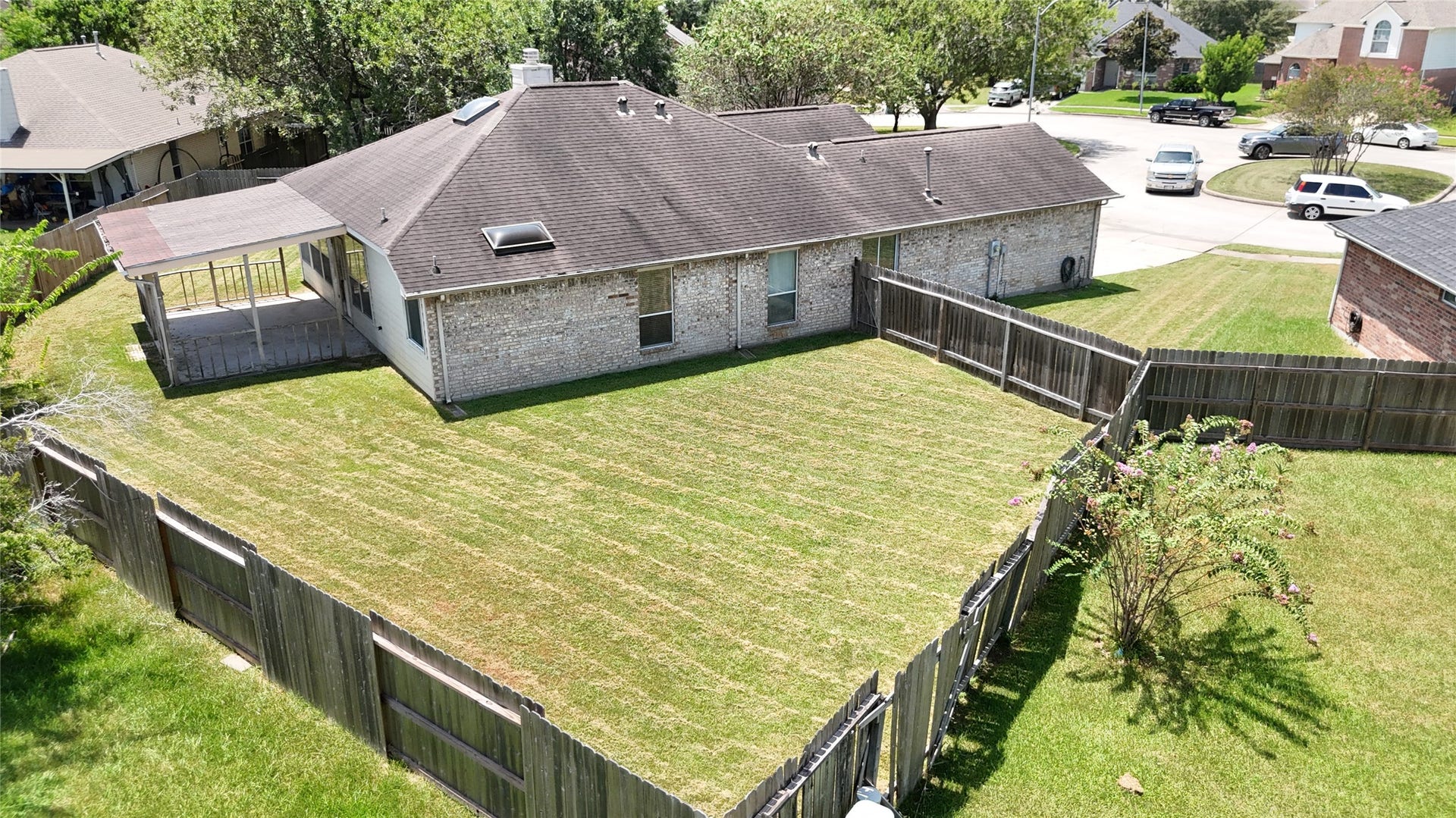 19434 Pinewood Mist Lane, Humble, TX 77346 19434 Pinewood Mist Lane, Humble, TX 77346