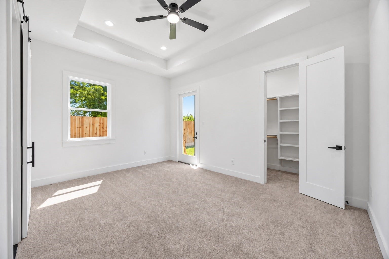 4649 Clover Street, #A/B, Houston, TX 77051 Primary bedroom downstairs