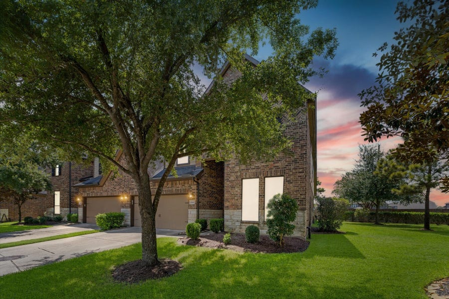 Property photo for 17805 Arapaho Hill Lane, Humble, TX