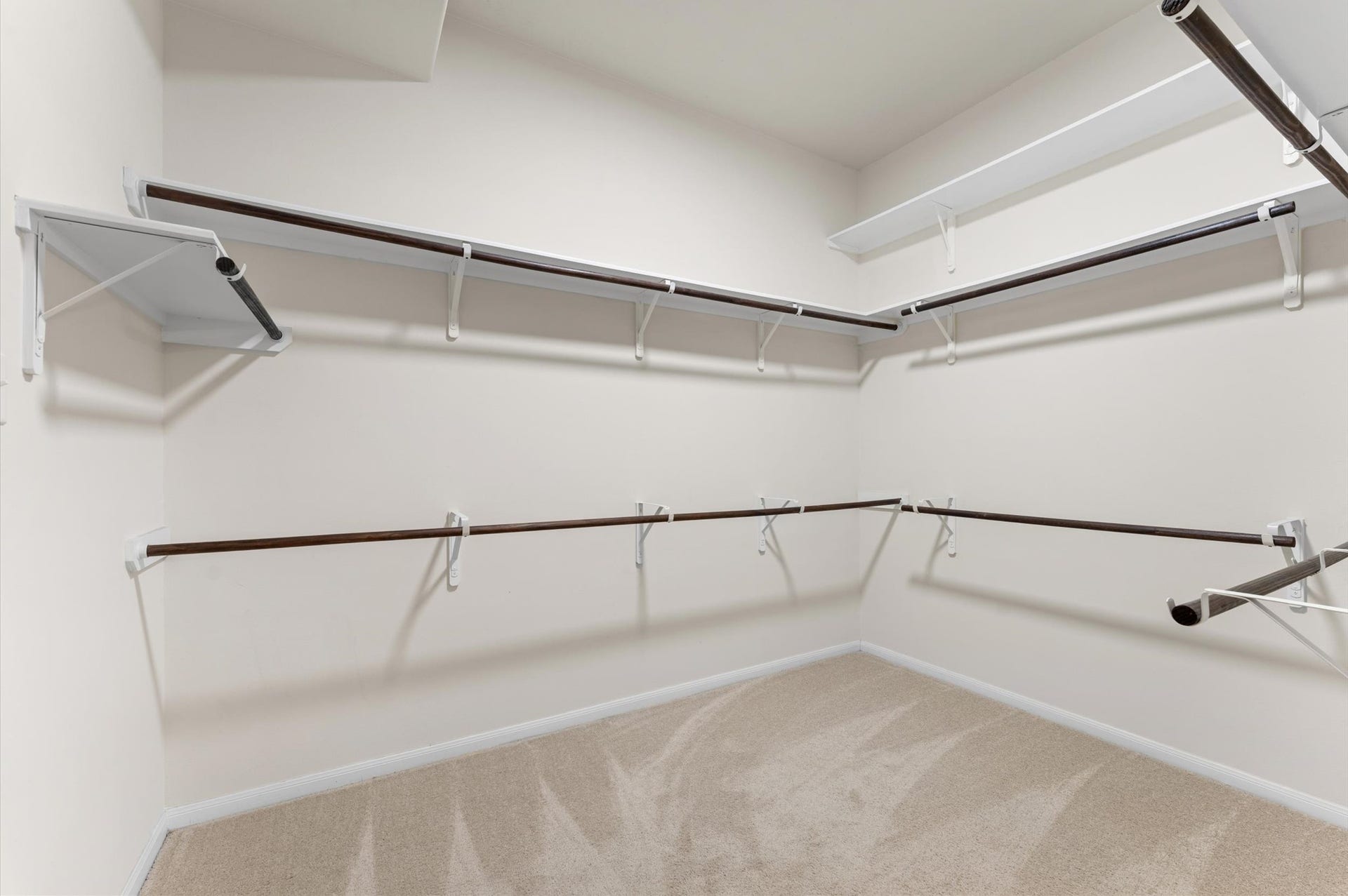 17805 Arapaho Hill Lane, Humble, TX 77346 Walk-in Closet