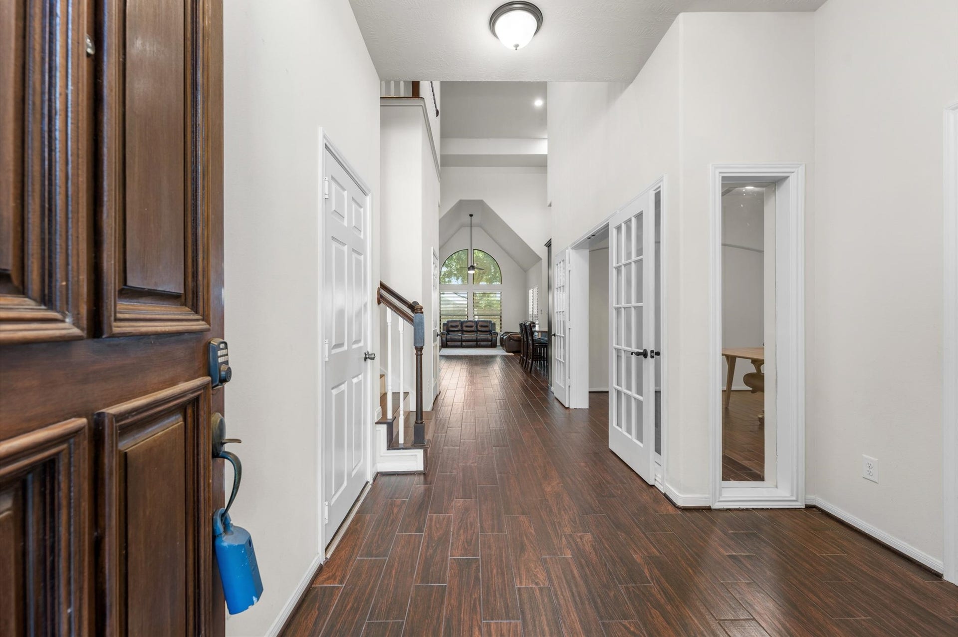 17805 Arapaho Hill Lane, Humble, TX 77346 Entry