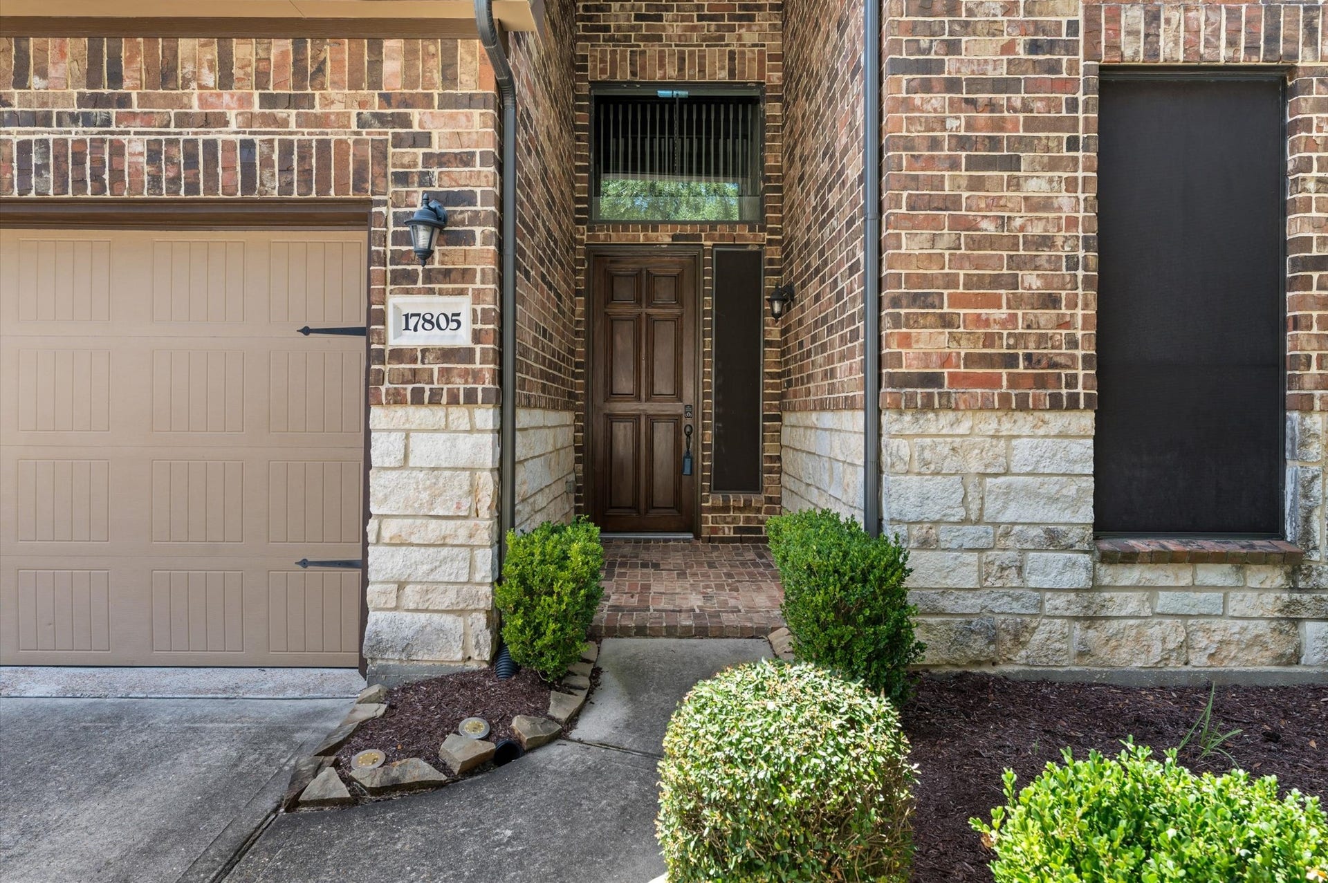 17805 Arapaho Hill Lane, Humble, TX 77346 Front Door