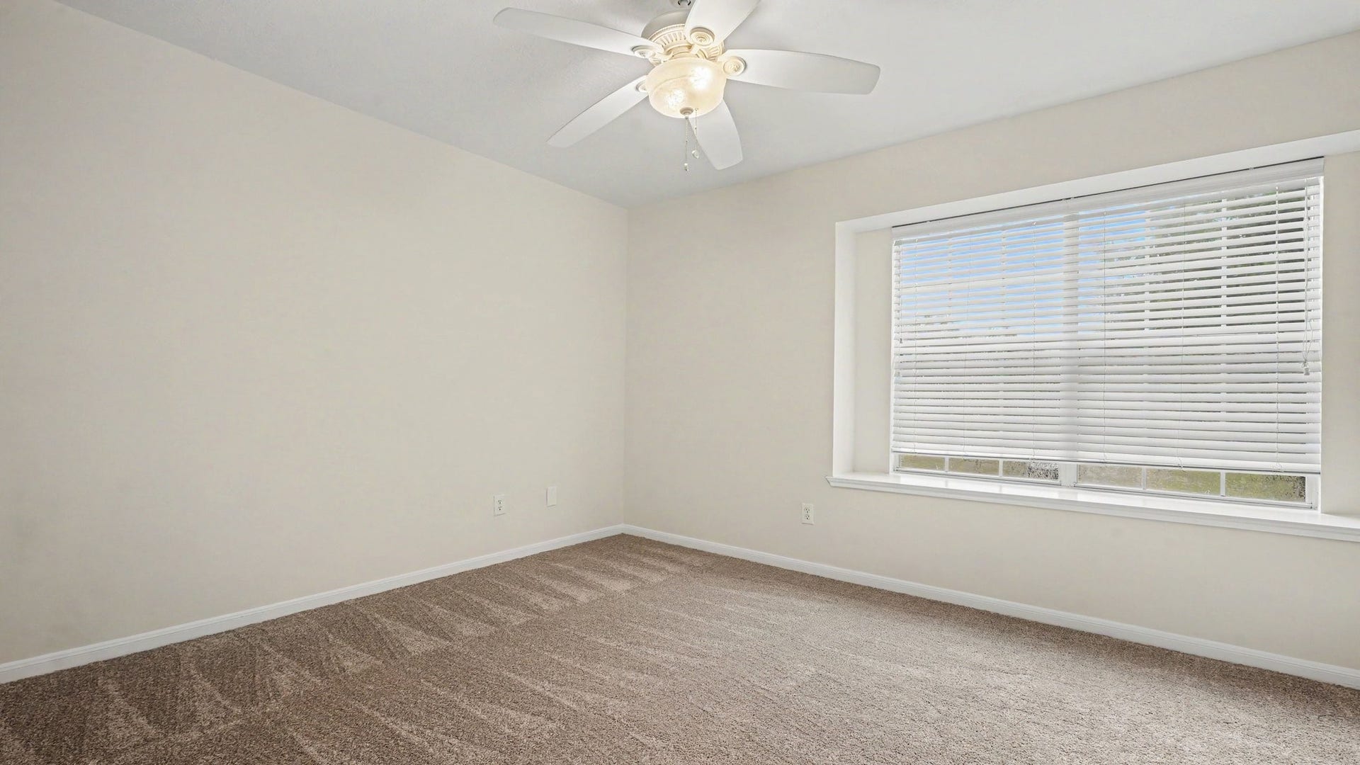 3014 Misty Isle Court, Dickinson, TX 77539 Additional bedroom