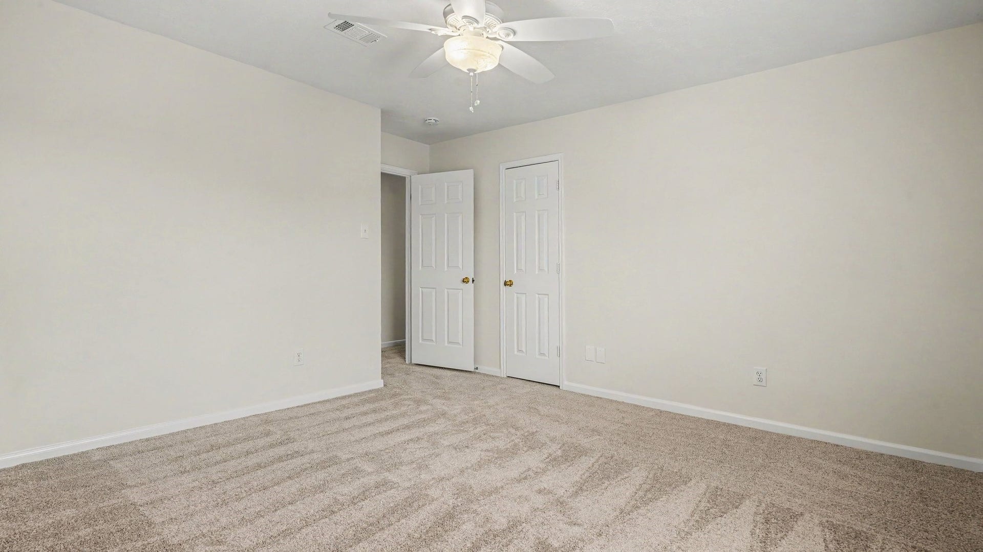 3014 Misty Isle Court, Dickinson, TX 77539 Additional bedroom
