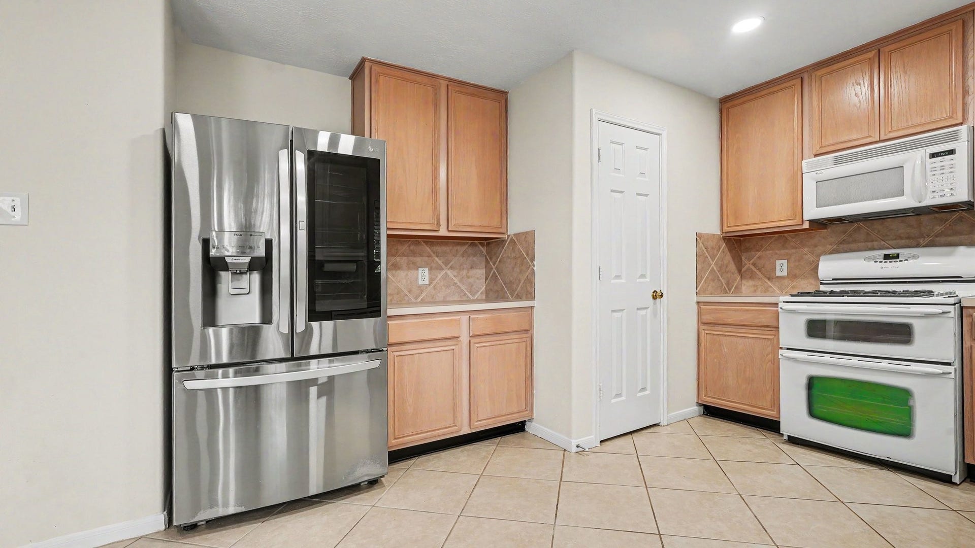 3014 Misty Isle Court, Dickinson, TX 77539 3014 Misty Isle Court, Dickinson, TX 77539