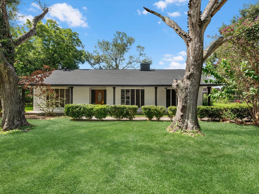 Property photo for 3508 Linwood Street, Pearland, TX