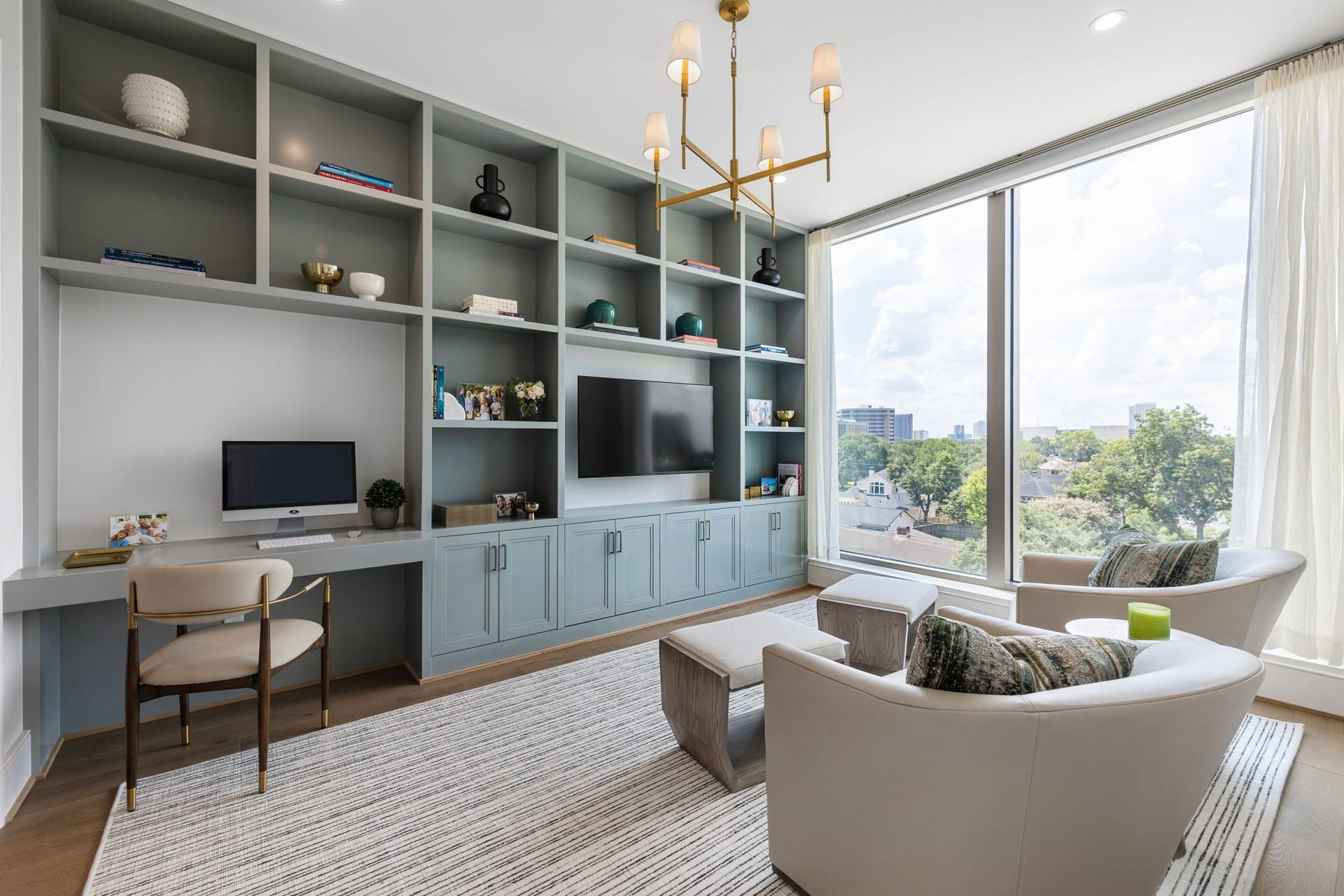 5656 San Felipe Street, #1005, Houston, TX 77056 Alternate view of the En-suite secondary guest bedroom that can be upgraded with built-ins as optional home office. Features floor to ceiling windows with spectacular Southern views. Photos are of a similar unit with the same floor plan