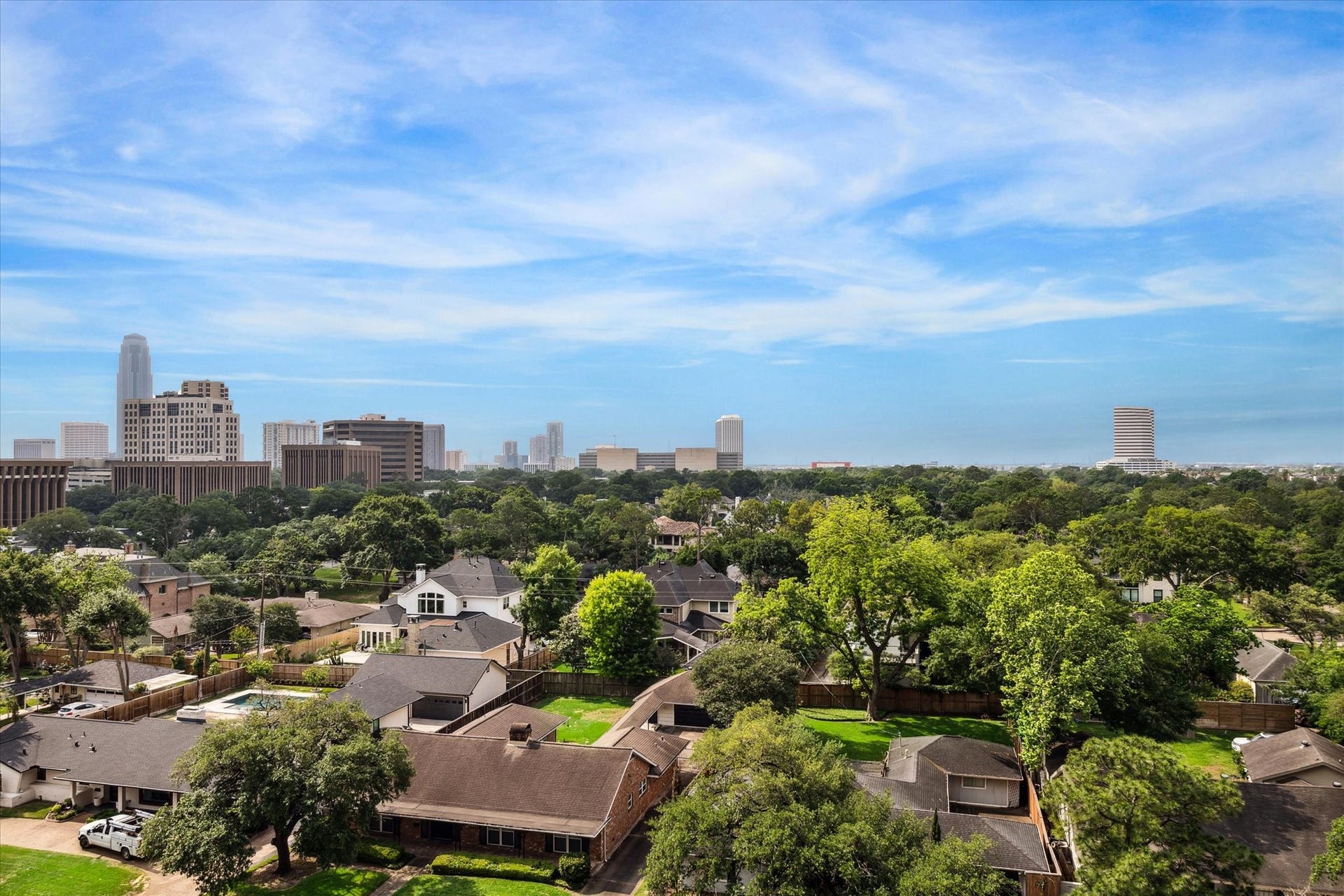 5656 San Felipe Street, #1005, Houston, TX 77056 Offering sweeping city views.