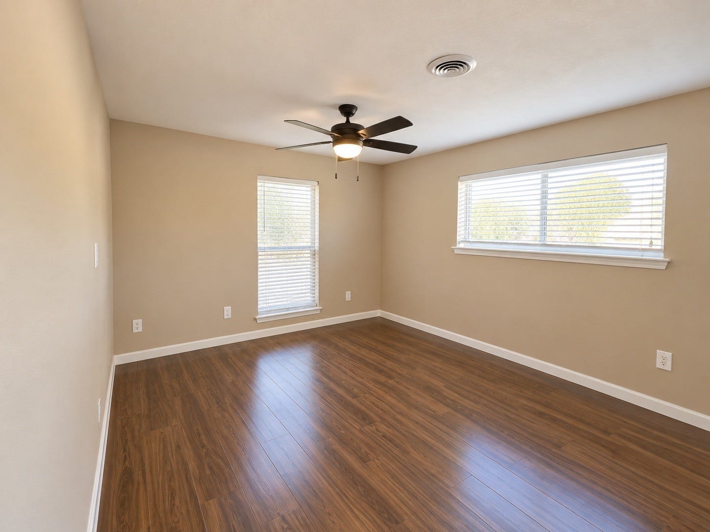676 Ravensworth Drive, Conroe, TX 77302 676 Ravensworth Drive, Conroe, TX 77302