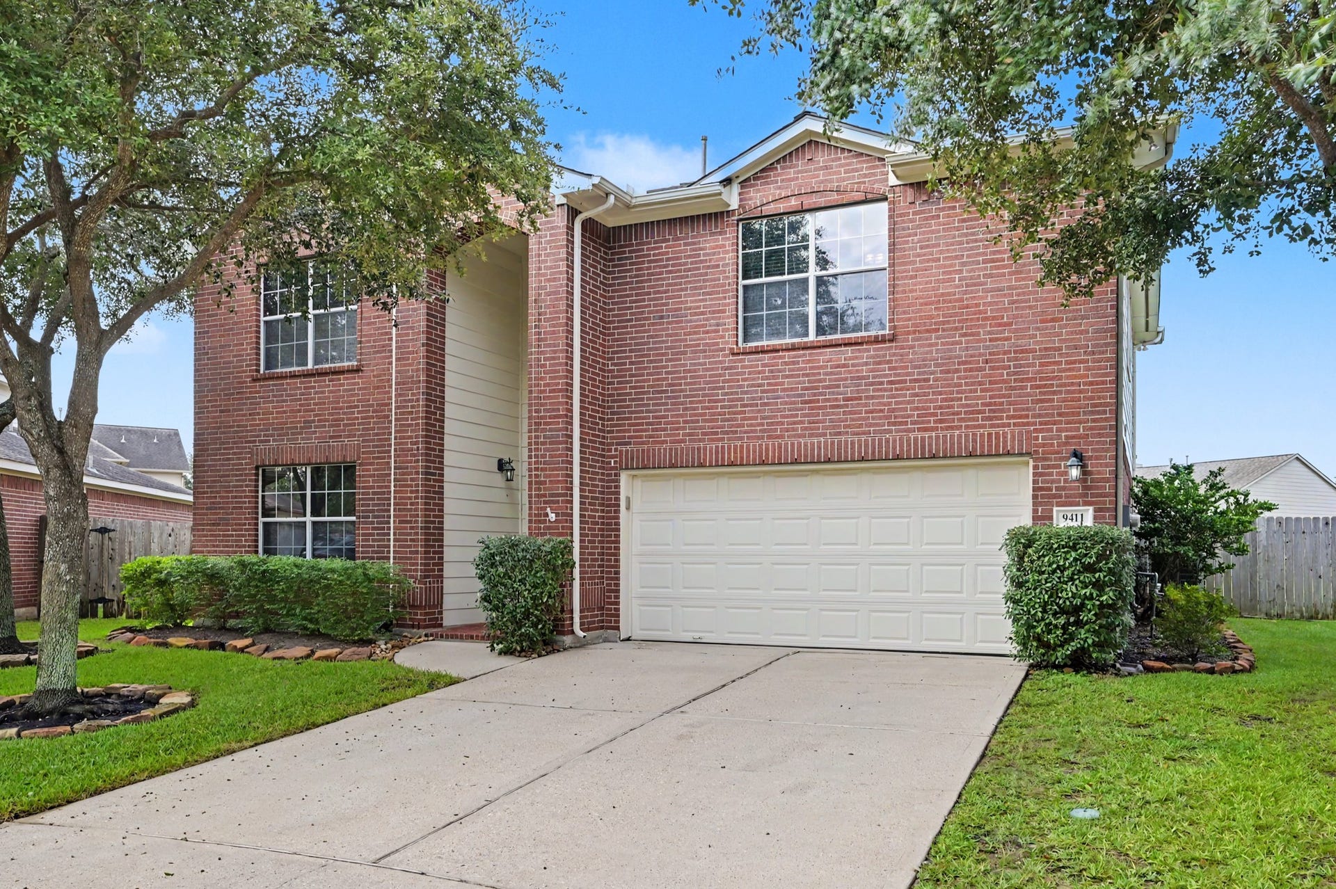 9411 Sagehampton Court, Spring, TX 77379 9411 Sagehampton Court, Spring, TX 77379
