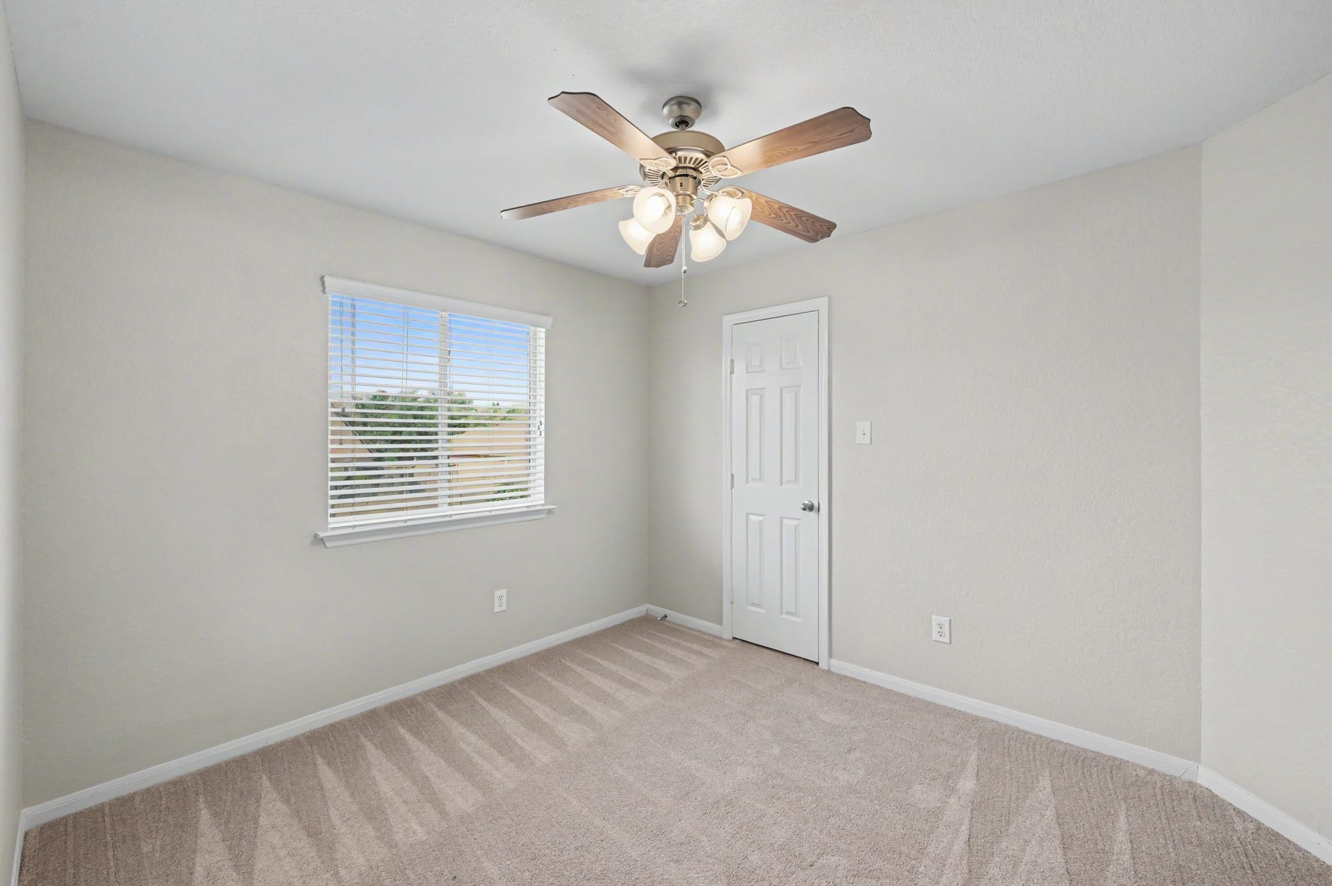 9411 Sagehampton Court, Spring, TX 77379 9411 Sagehampton Court, Spring, TX 77379