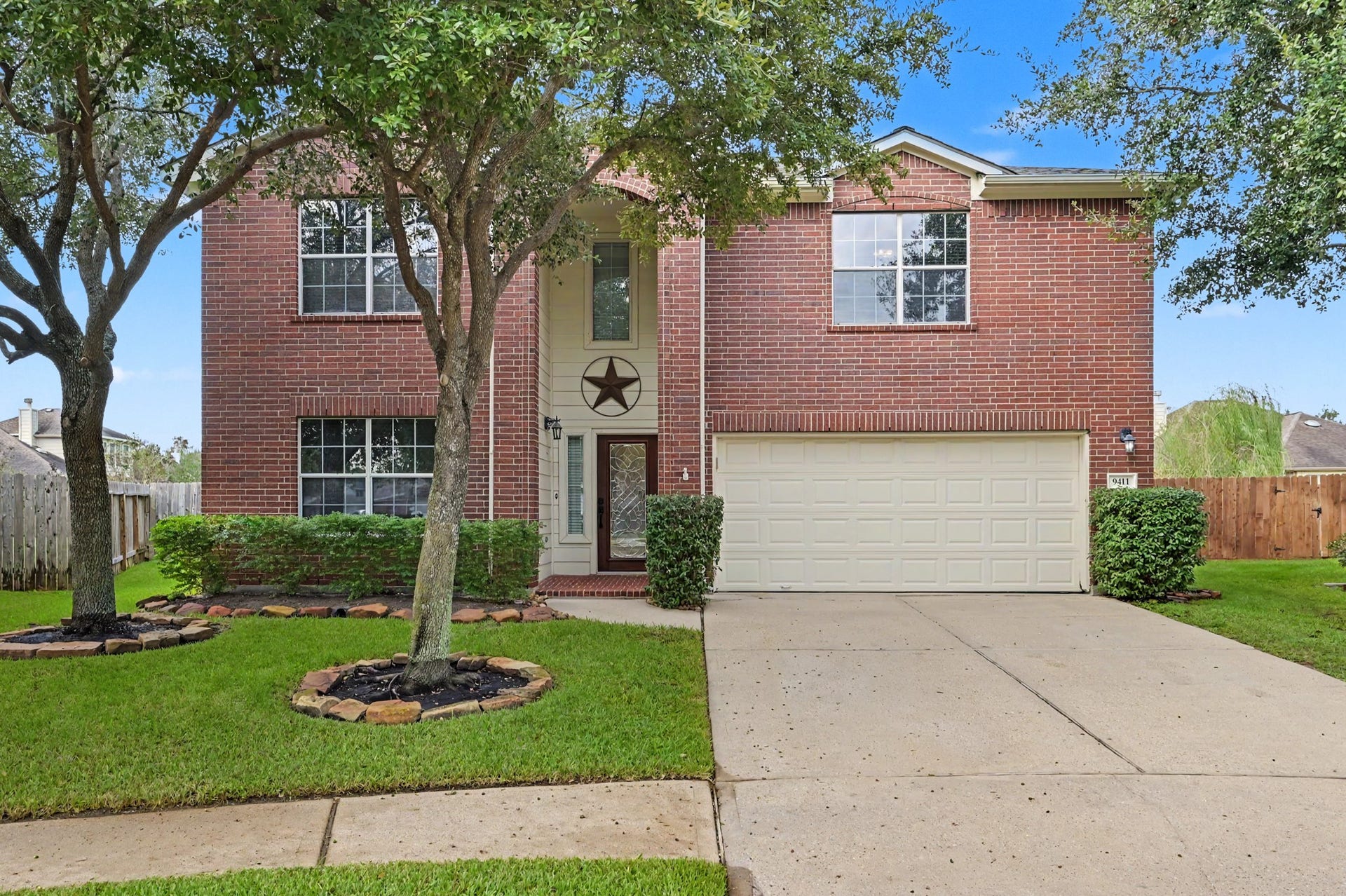 9411 Sagehampton Court, Spring, TX 77379 9411 Sagehampton Court, Spring, TX 77379